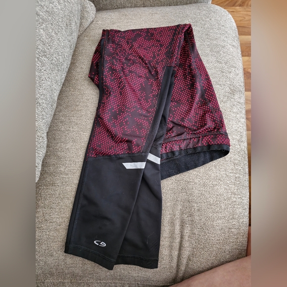 Very GUC unique women's leggings - Picture 3 of 6